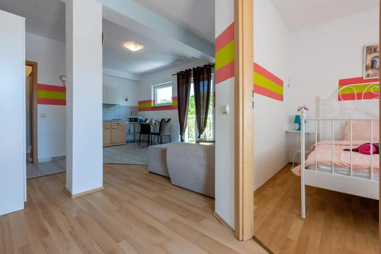 Apartments Antonija Crikvenica