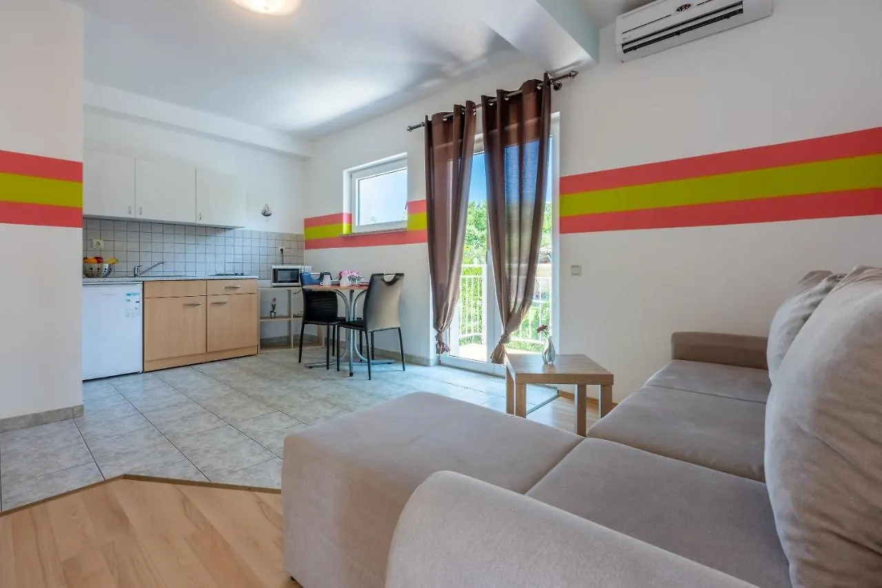 Apartments Antonija Crikvenica
